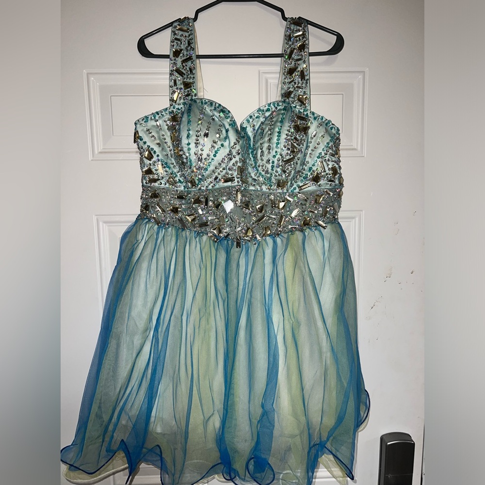 Homecoming dress